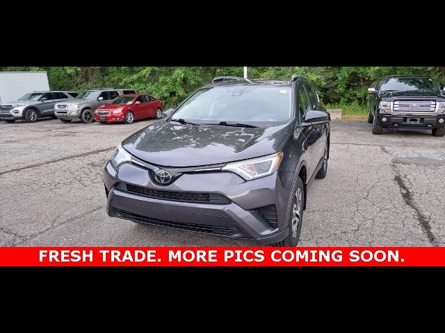 2017 Toyota RAV4 LE