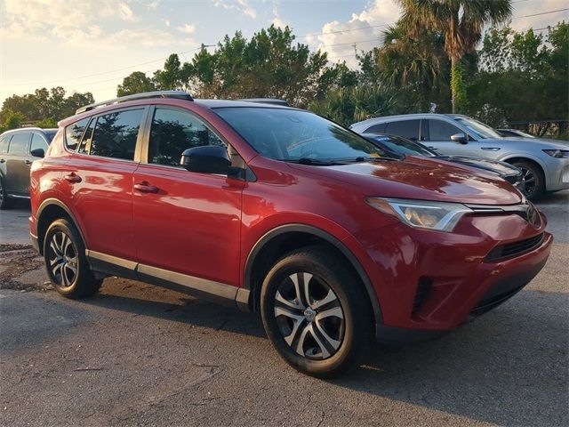 2017 Toyota RAV4 LE