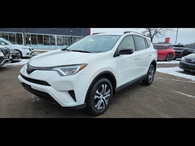 2017 Toyota RAV4 LE