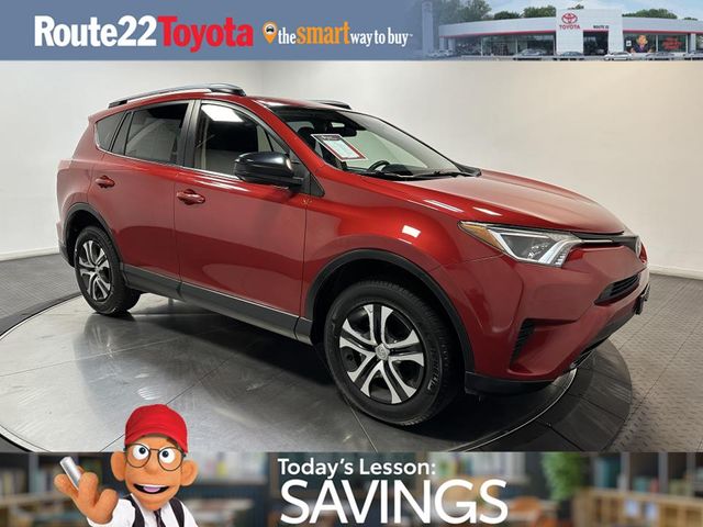 2017 Toyota RAV4 LE