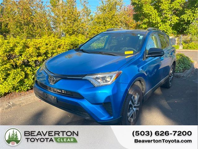 2017 Toyota RAV4 LE