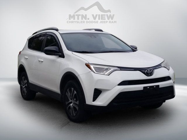 2017 Toyota RAV4 LE