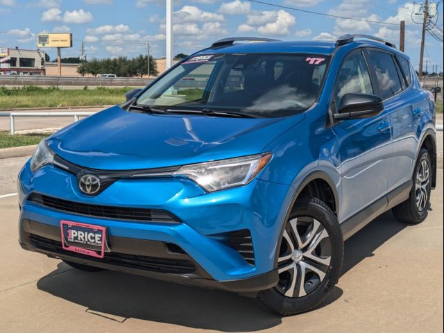 2017 Toyota RAV4 LE