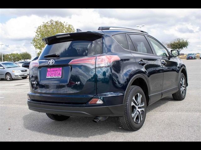 2017 Toyota RAV4 LE