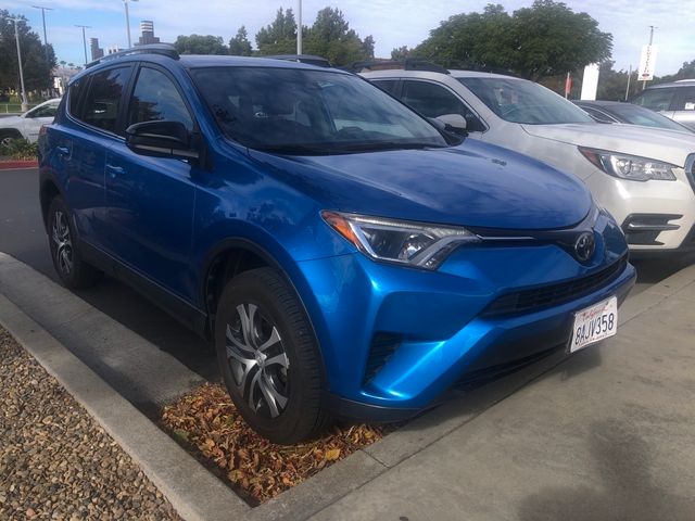 2017 Toyota RAV4 LE