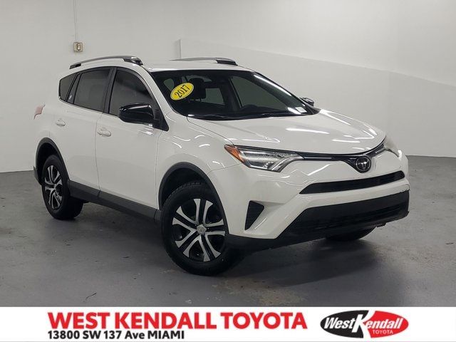 2017 Toyota RAV4 LE