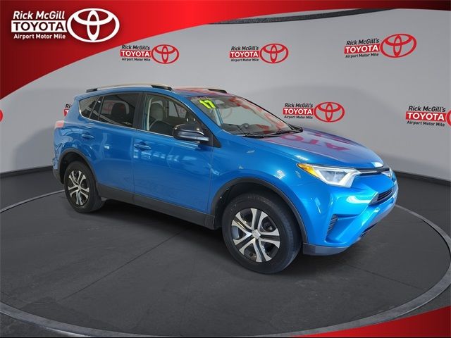 2017 Toyota RAV4 LE