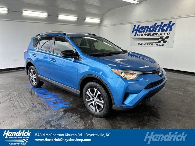 2017 Toyota RAV4 LE