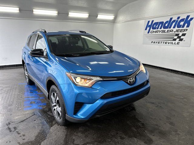 2017 Toyota RAV4 LE