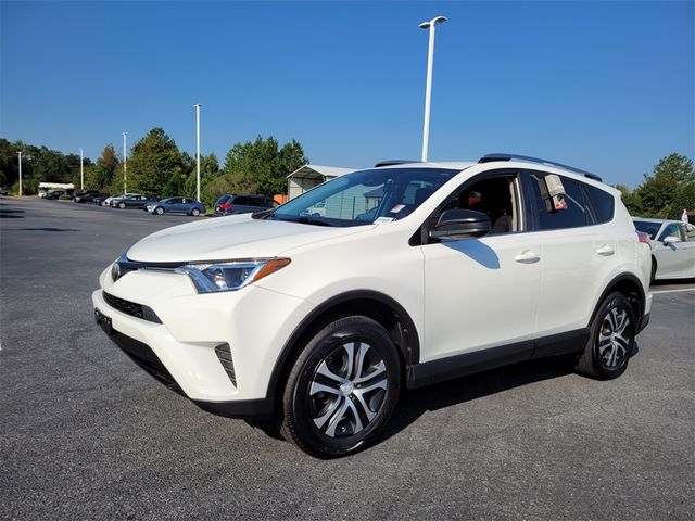 2017 Toyota RAV4 LE