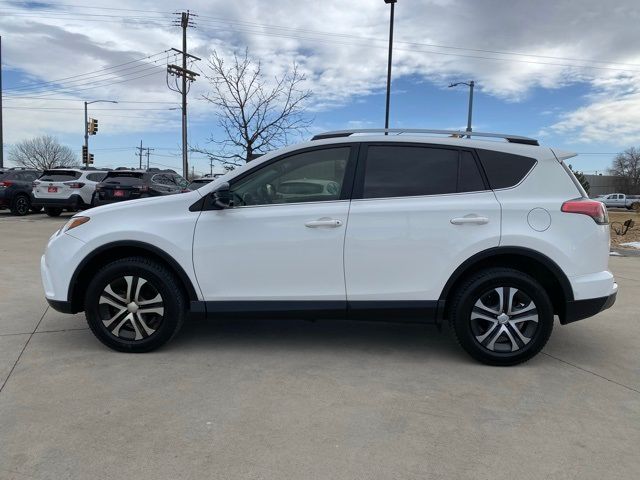 2017 Toyota RAV4 LE