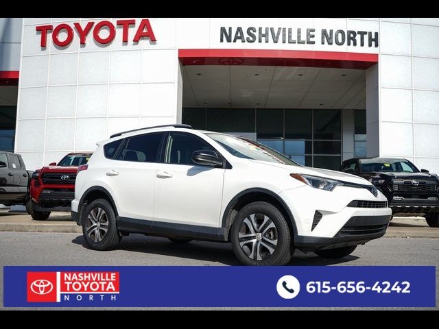 2017 Toyota RAV4 LE