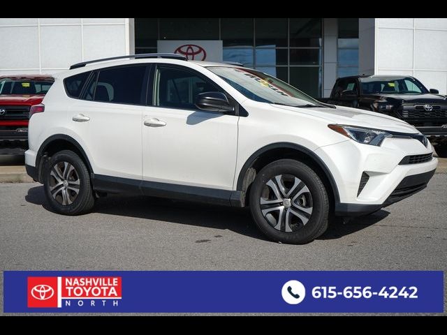 2017 Toyota RAV4 LE