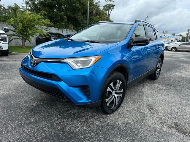 2017 Toyota RAV4 LE