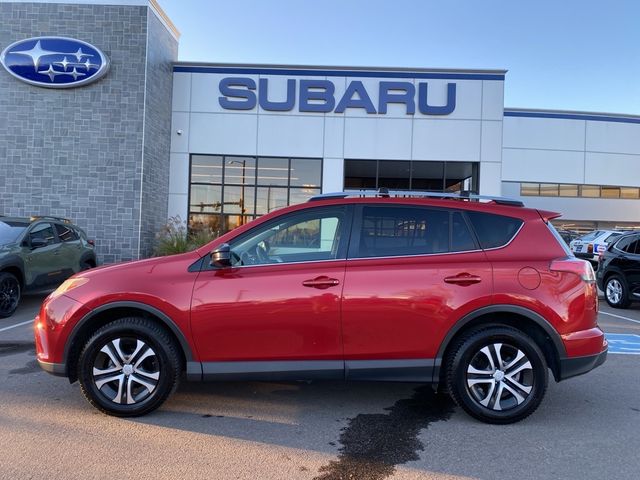 2017 Toyota RAV4 LE