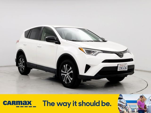 2017 Toyota RAV4 LE