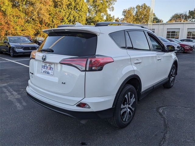 2017 Toyota RAV4 LE