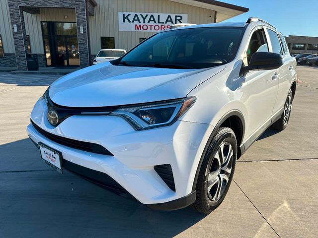 2017 Toyota RAV4 LE