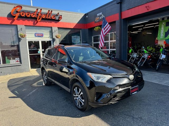 2017 Toyota RAV4 LE