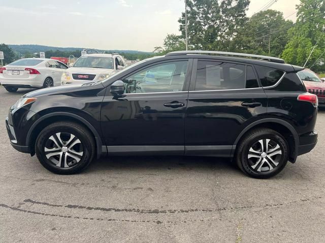 2017 Toyota RAV4 LE