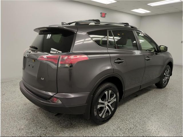 2017 Toyota RAV4 LE