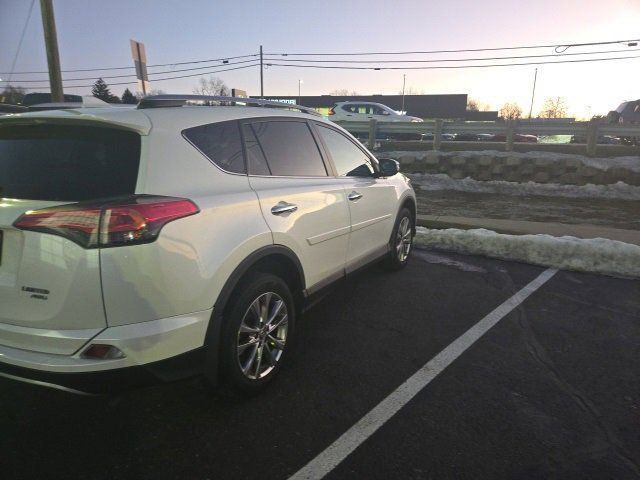 2017 Toyota RAV4 Limited