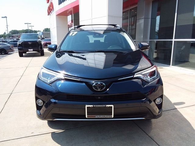 2017 Toyota RAV4 Platinum