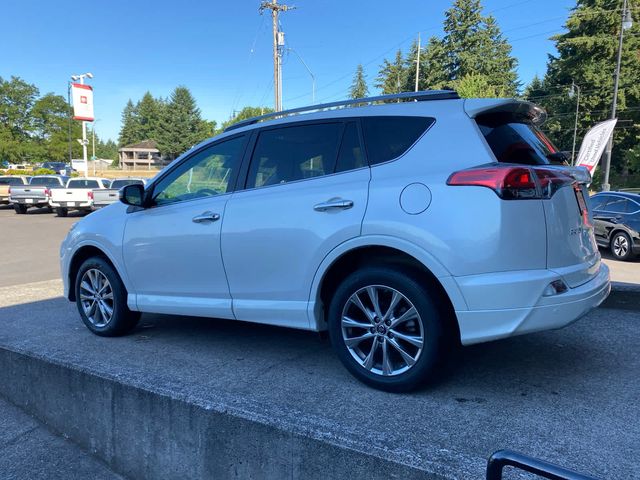 2017 Toyota RAV4 Platinum