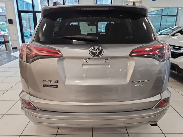 2017 Toyota RAV4 Platinum