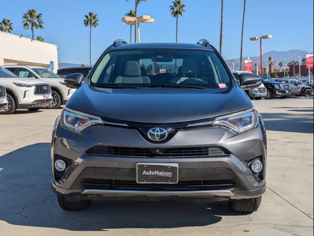 2017 Toyota RAV4 Platinum