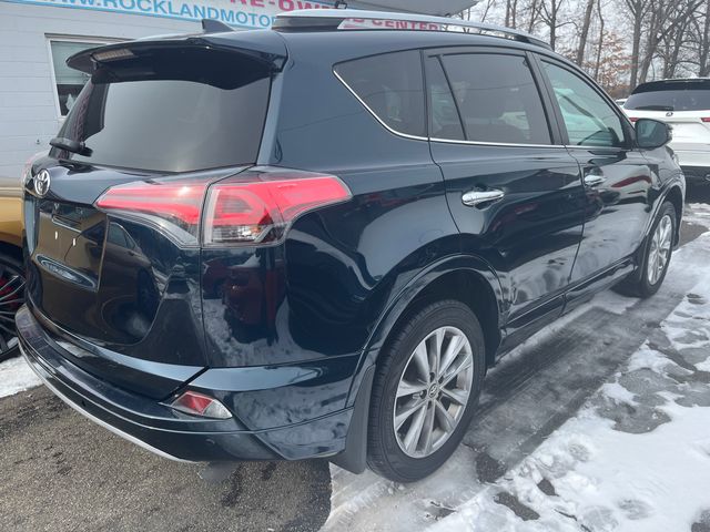 2017 Toyota RAV4 Platinum