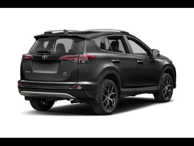 2017 Toyota RAV4 SE