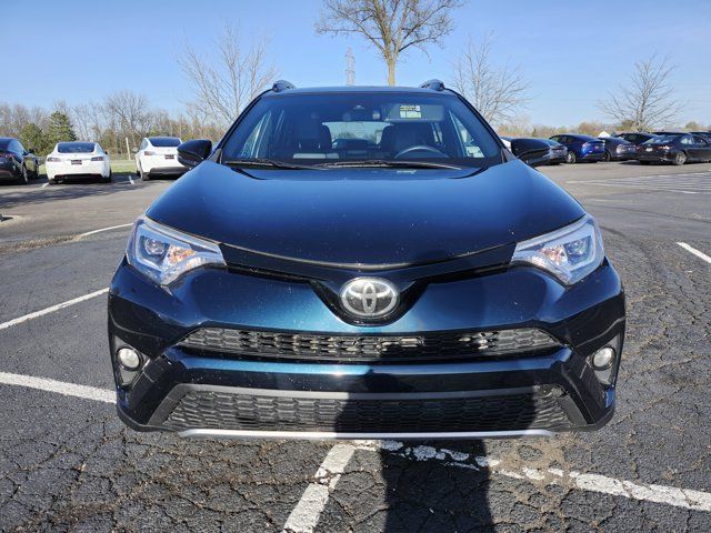 2017 Toyota RAV4 SE