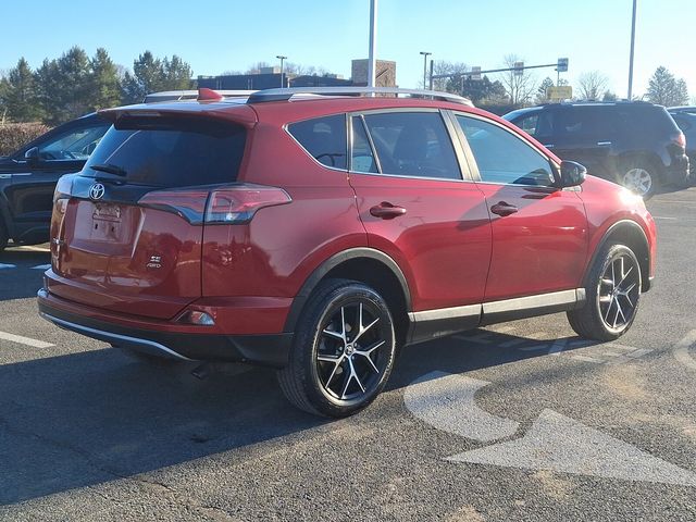 2017 Toyota RAV4 SE