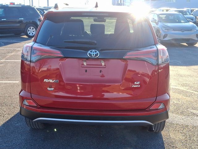 2017 Toyota RAV4 SE