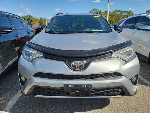 2017 Toyota RAV4 SE