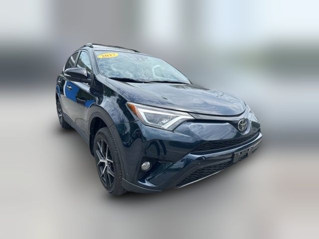 2017 Toyota RAV4 SE