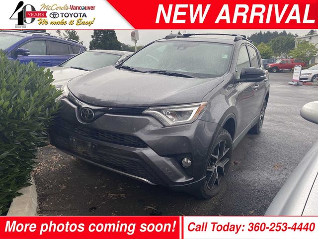 2017 Toyota RAV4 SE