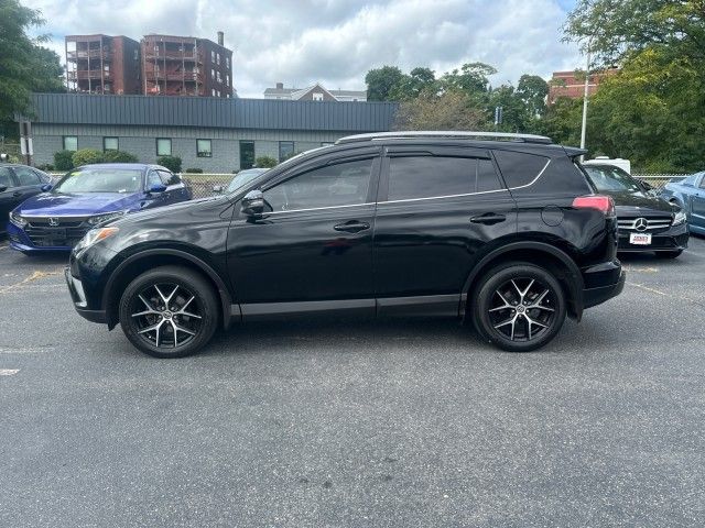 2017 Toyota RAV4 SE