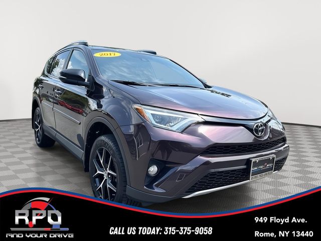 2017 Toyota RAV4 SE