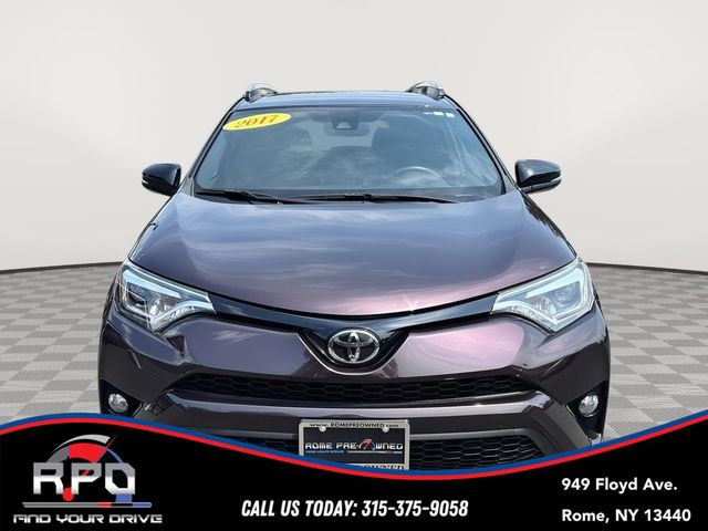 2017 Toyota RAV4 SE