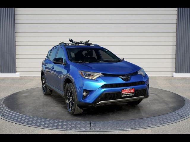 2017 Toyota RAV4 SE