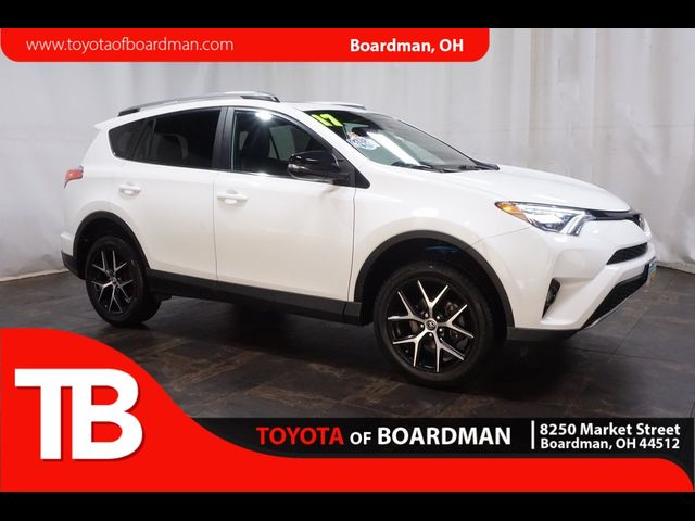 2017 Toyota RAV4 SE