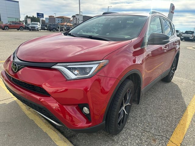 2017 Toyota RAV4 SE