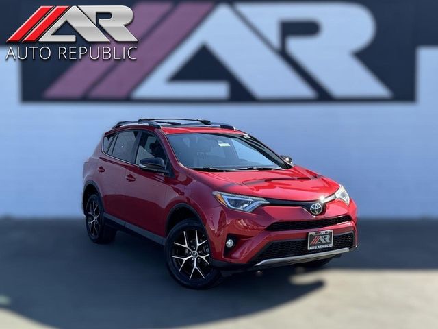 2017 Toyota RAV4 SE