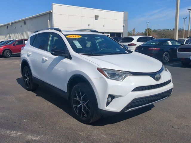 2017 Toyota RAV4 SE