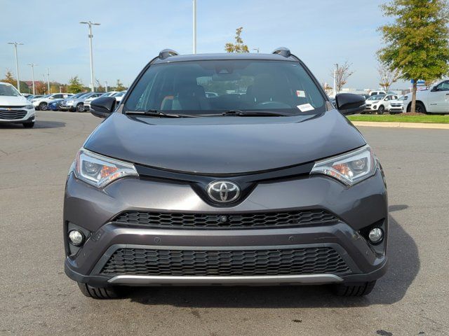 2017 Toyota RAV4 SE