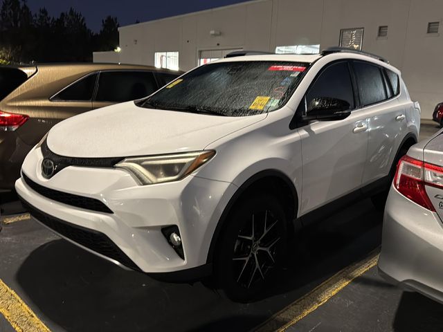 2017 Toyota RAV4 SE