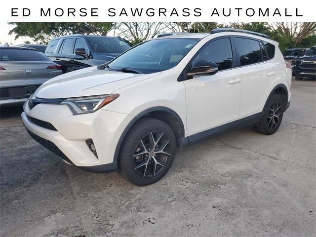 2017 Toyota RAV4 SE