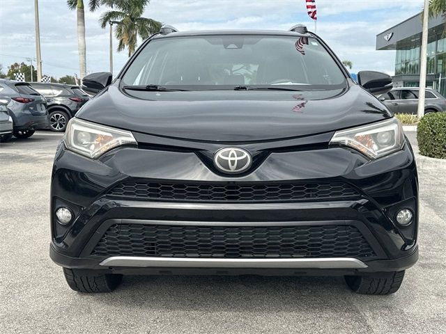 2017 Toyota RAV4 SE